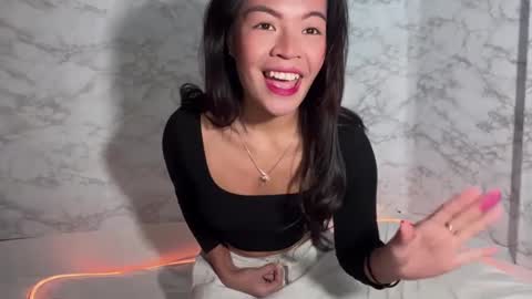 olala baby girl online show from January 11, 11:45 am