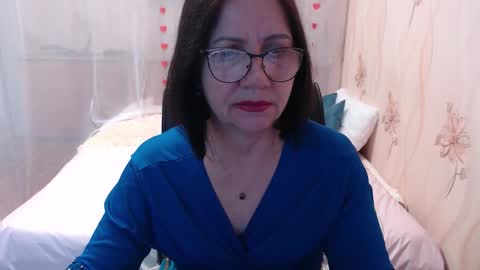 OlgaHottie online show from December 3, 11:29 pm