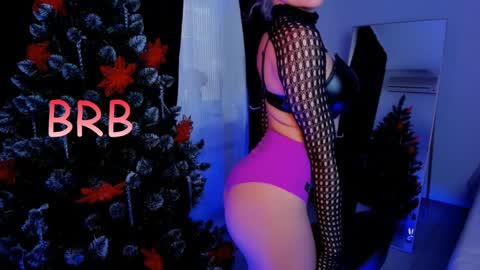 oliva_candy online show from January 17, 3:12 am