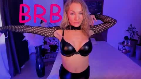 oliva_candy online show from March 11, 11:12 am