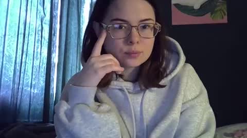 Oil online show from April 11, 9:57 am