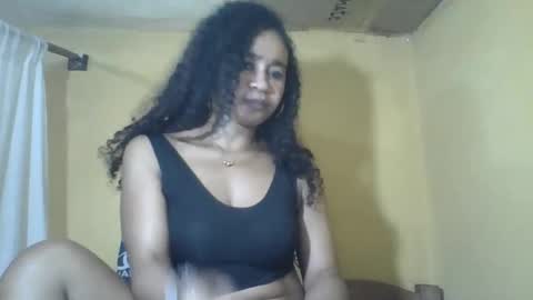olivia9794 online show from June 2, 8:54 pm