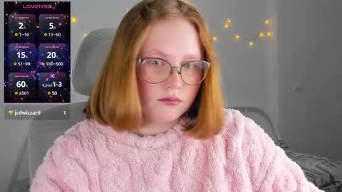 Olivia Date online show from February 12, 3:50 pm