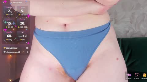 Olivia Date online show from December 4, 3:21 pm