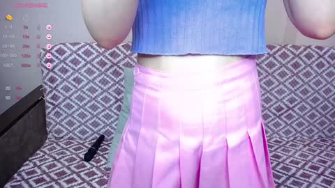 olivia_graceee online show from December 15, 9:24 am