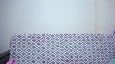 olivia_graceee online show from December 18, 2:38 pm