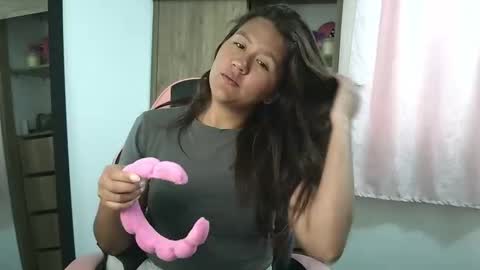 Olivia online show from September 13, 2:14 pm