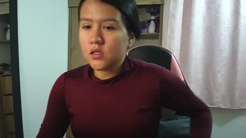 Olivia online show from February 24, 12:15 pm