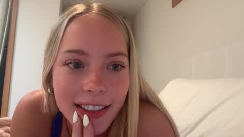 Olivia Blake online show from July 12, 7:14 pm