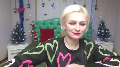 OliviaHorst online show from December 17, 6:17 am