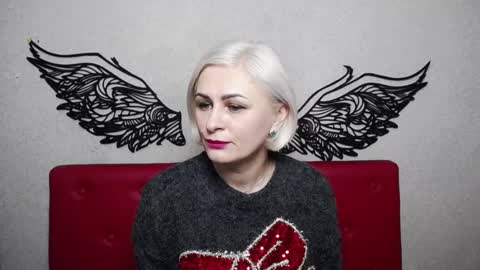 OliviaHorst online show from February 9, 6:33 am