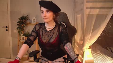 Liv online show from February 19, 11:36 pm