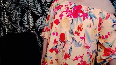 Kelly online show from January 9, 1:48 pm