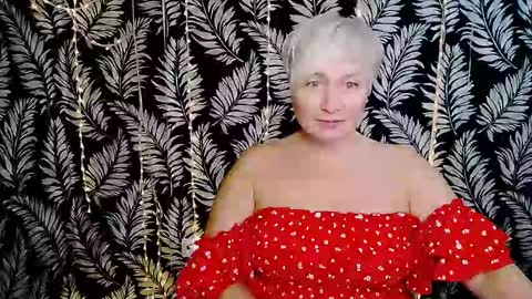 Kelly online show from October 31, 12:53 pm