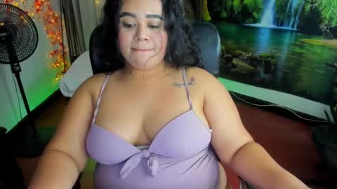 oliviia_cute online show from December 23, 4:05 am