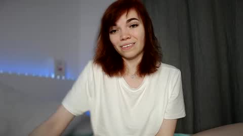 Angelina Lina online show from February 19, 7:05 pm