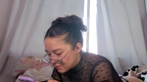 olivyaa online show from November 28, 9:29 pm