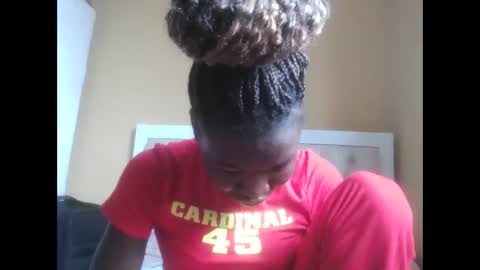 olwami4 online show from April 5, 8:24 am