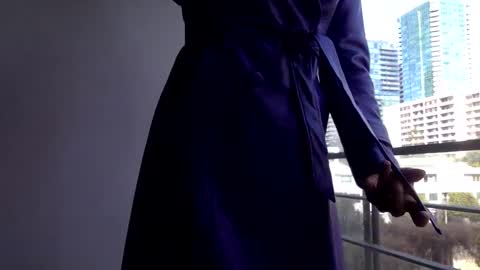 omilk online show from December 26, 6:01 pm