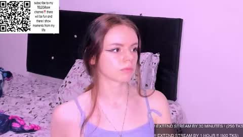 only_sarah1 online show from February 5, 12:53 am