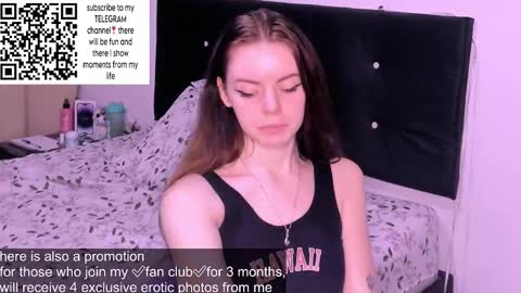 only_sarah1 online show from January 9, 12:14 am