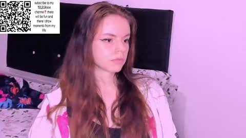 only_sarah1 online show from February 20, 11:32 pm