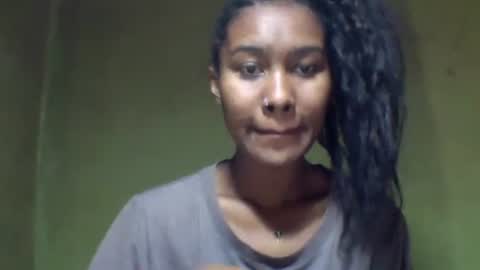 oolyette online show from October 3, 8:08 am