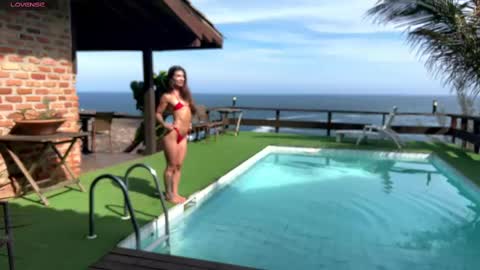 Mary online show from September 19, 5:34 pm