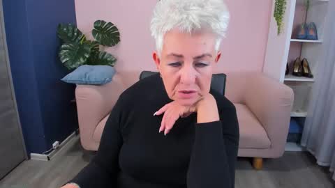 Alla online show from October 4, 9:15 am