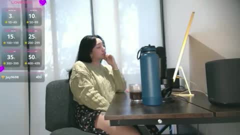 ozhmara online show from November 24, 1:57 pm