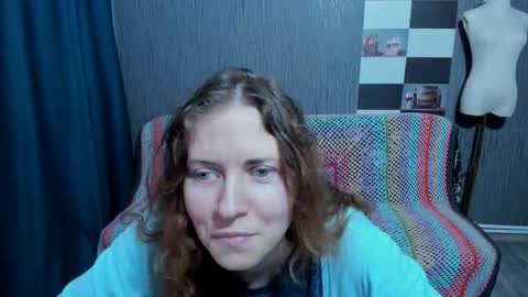 Ella online show from February 12, 7:21 am