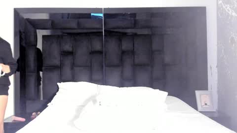 Paige online show from February 1, 7:36 am