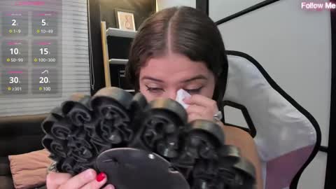 Paige online show from February 17, 4:09 am