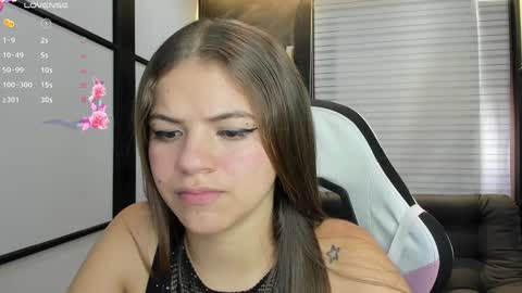 Paige online show from January 21, 8:00 pm