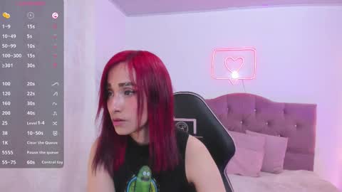 palmerfox_tay online show from September 20, 3:27 am