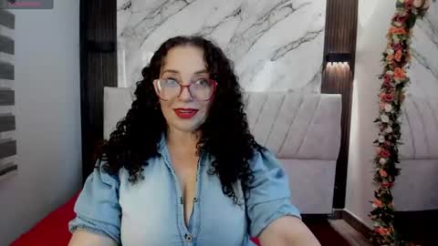 You can call me Mommy Goddess Queen online show from June 19, 8:23 pm