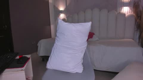 pamela online show from November 15, 9:16 pm