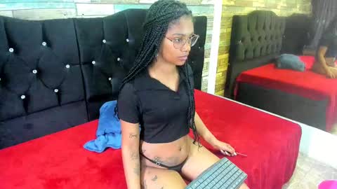 Pamela online show from October 1, 2:44 pm