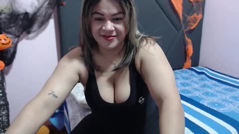 pamela_echeverria online show from October 24, 10:33 am