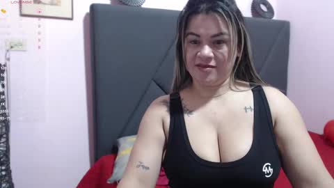 pamela_echeverria online show from October 1, 10:42 am