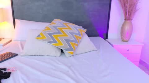 Pamela Parrish online show from November 13, 12:59 pm