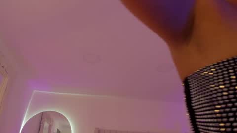 Manuela online show from February 6, 4:21 am