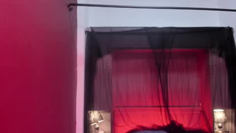  P A M  online show from April 17, 4:47 am