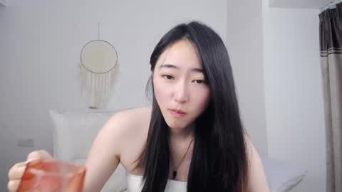pamelabecke online show from June 1, 7:21 am
