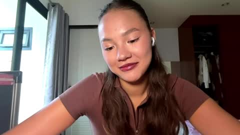 Kamila online show from April 22, 5:15 am