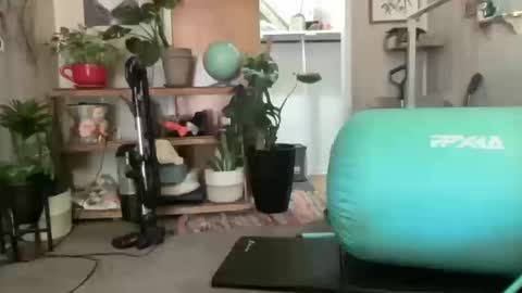 Pantiesofthefae online show from October 17, 5:49 pm