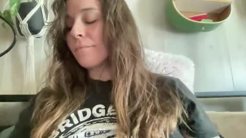 Pantiesofthefae online show from January 5, 5:27 pm