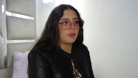 Paola Lyon online show from January 22, 7:34 pm