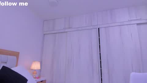 Paola  online show from February 25, 7:16 pm