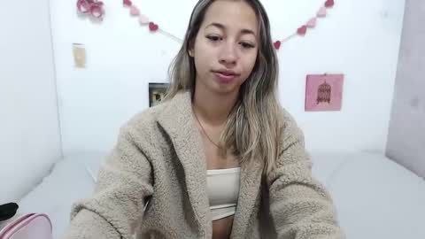 Paola online show from March 7, 12:01 pm